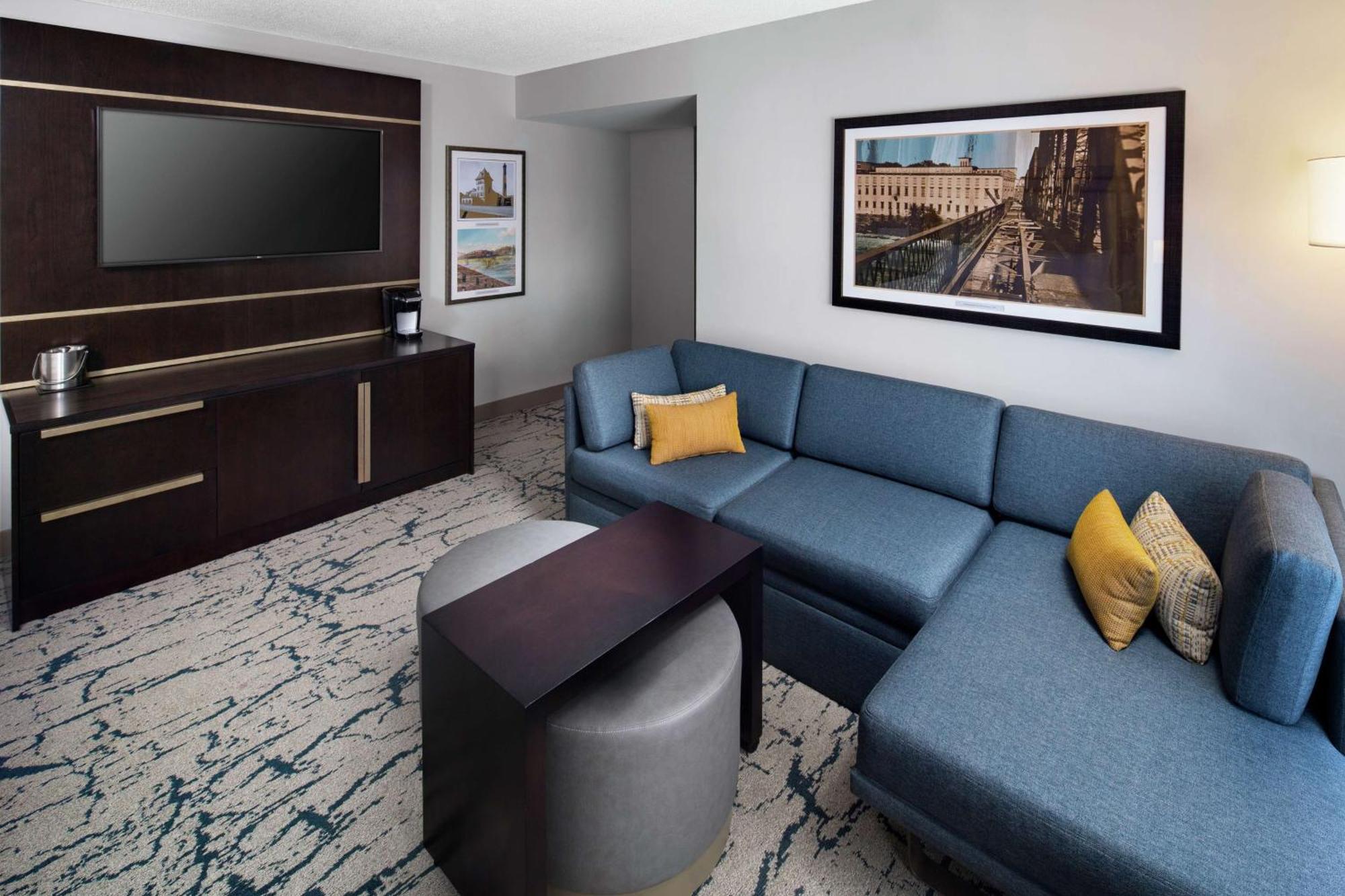 Doubletree By Hilton Manchester Downtown Buitenkant foto