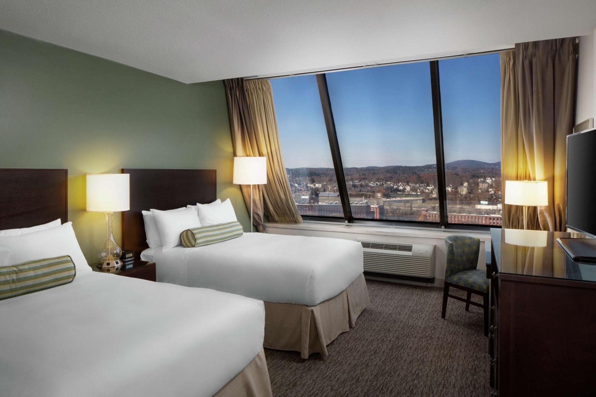 Doubletree By Hilton Manchester Downtown Buitenkant foto