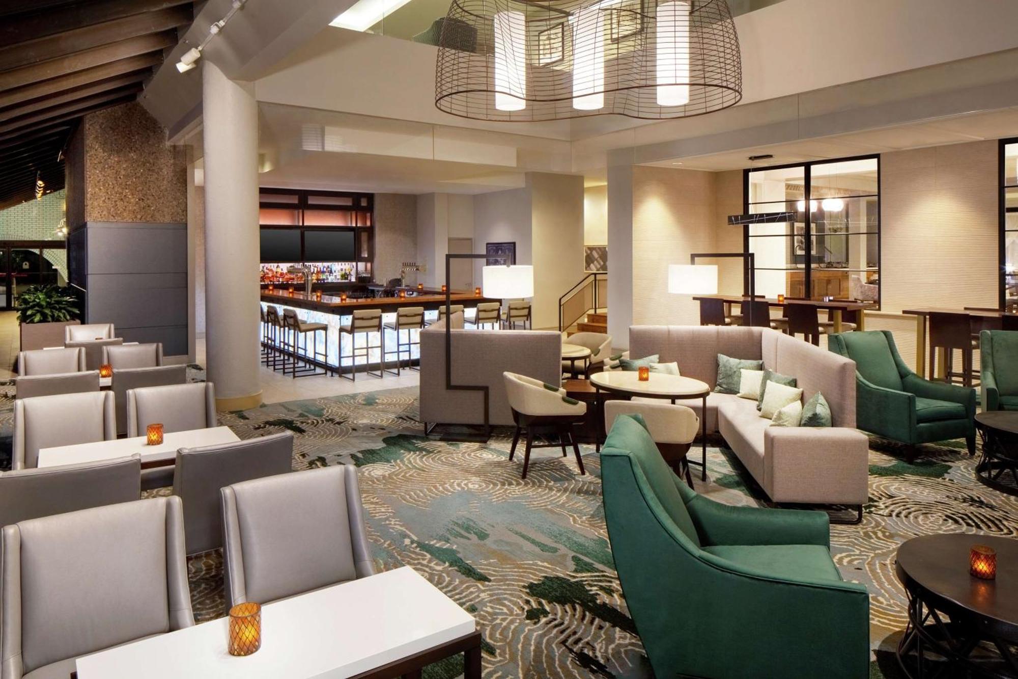 Doubletree By Hilton Manchester Downtown Buitenkant foto