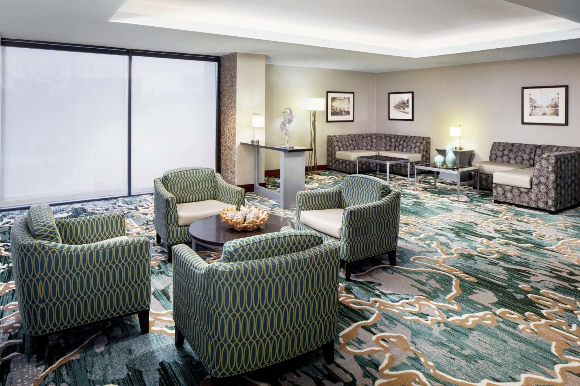 Doubletree By Hilton Manchester Downtown Buitenkant foto